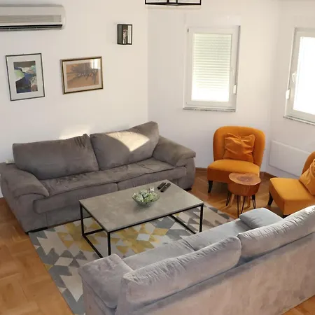 Villa Nirvana
